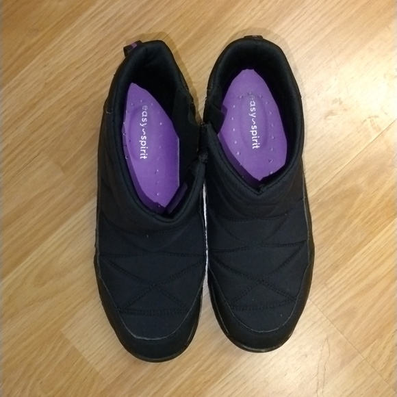 Easy Spirit Women's Tru Round Toe Booties - Picture 2 of 5